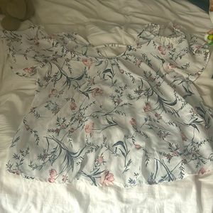 White floral blouse with cutout sleeves